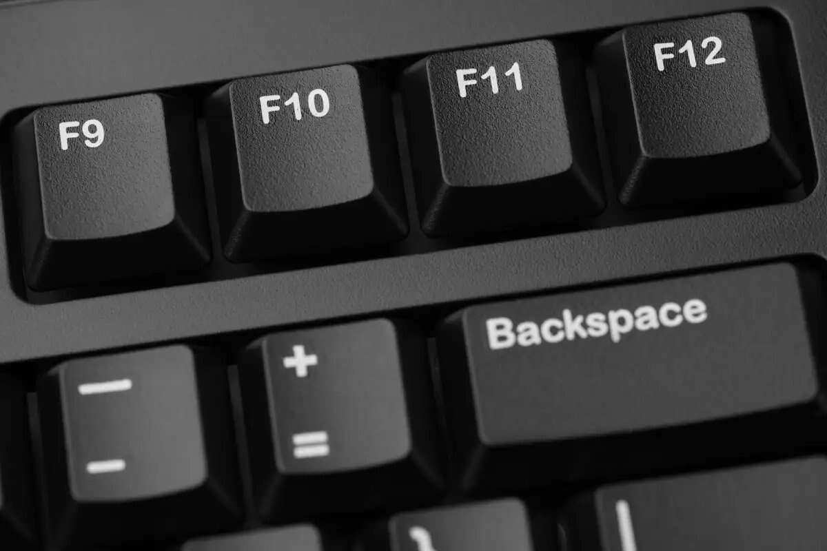 F2 key boot menu